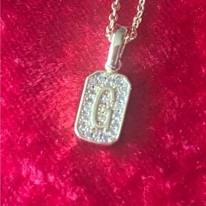 #J133 NWT Melinda Maria Love Letters "G" 18k gold plated w/ diamond chips